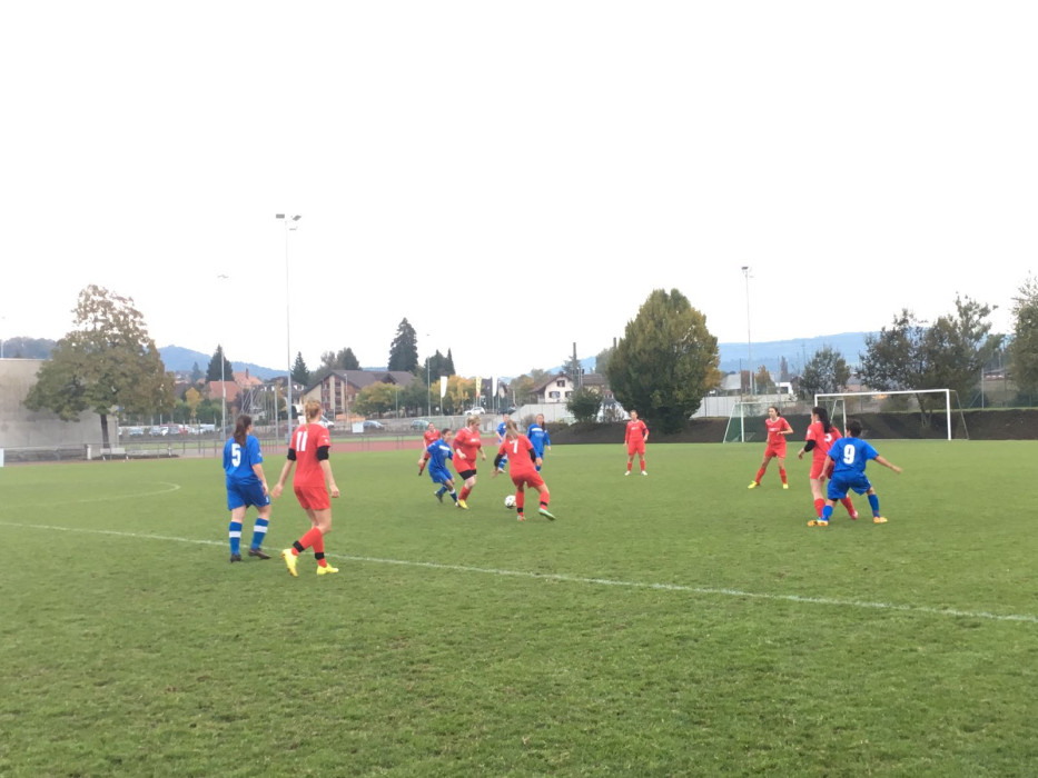 Frauen 2: Kantersieg in Worb