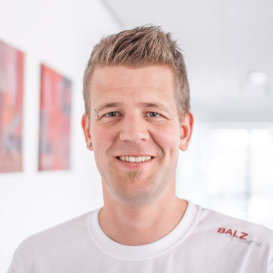 Simon Rüfenacht